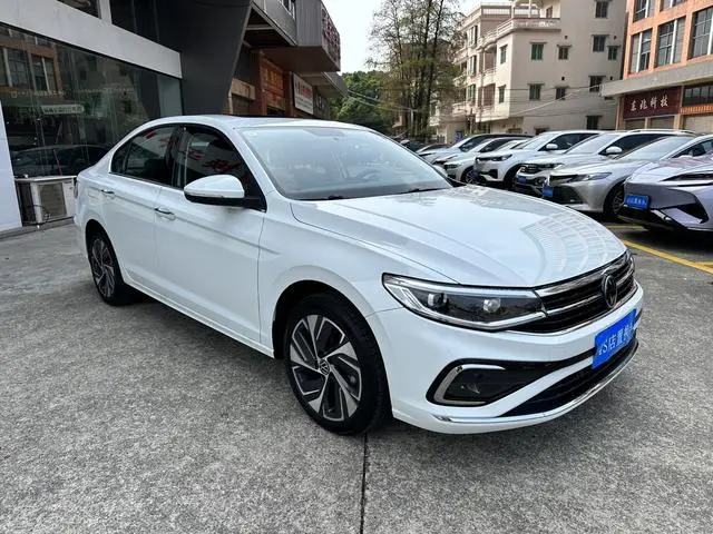 Volkswagen Bora 200TSI DSG Yuexing PRO Edition