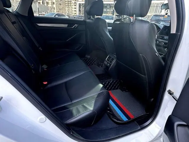 Honda Accord 260TURBO Deluxe Edition