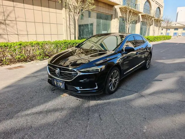 Buick Lacrosse 652T luxury