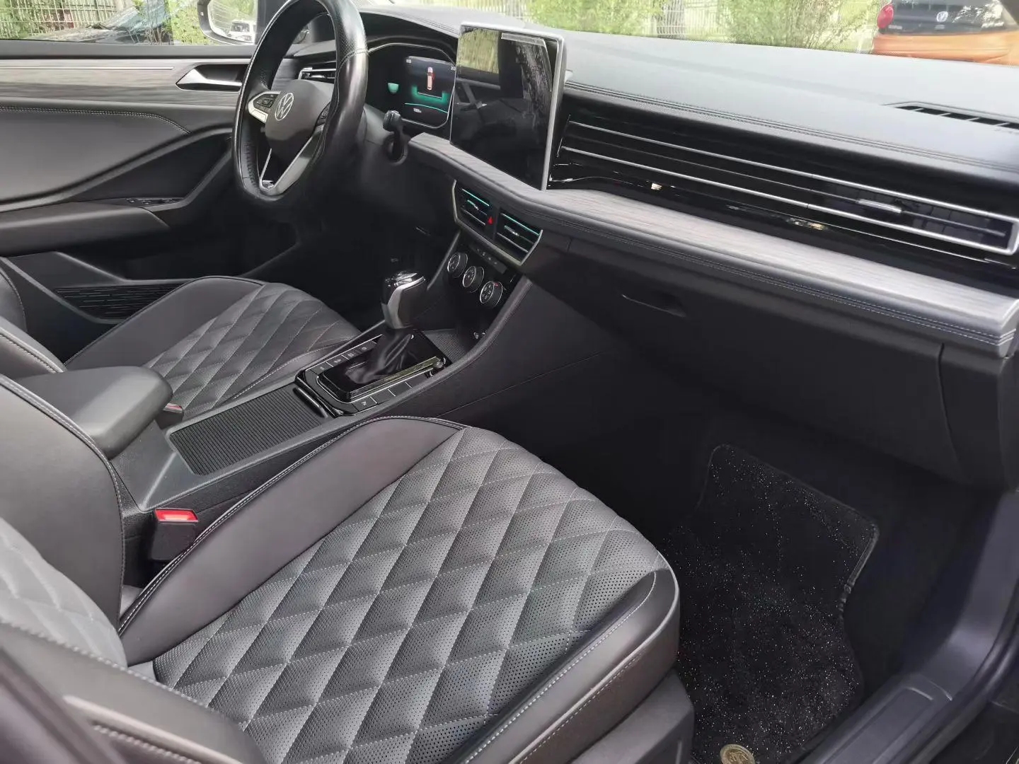 Volkswagen Sagitar 300TSI DSG Excellent Edition