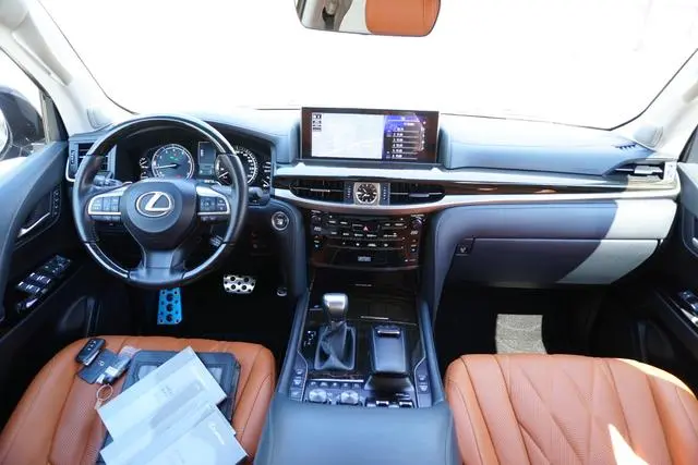Lexus Lexus LX 570 Peak Special Edition