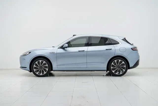 AITO Ask the world M5 Extended range four-wheel drive smart driving version