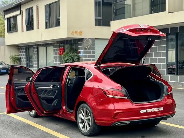 MG MG6 20T automatic sports version