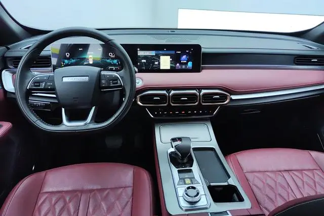 Chery Jetour Jietu X70 PLUS Champion Edition 1.5T DCT Champion MAX 7 Seats