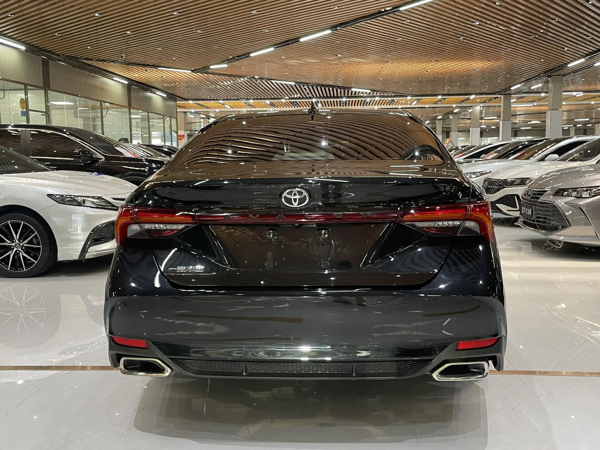 TOYOTA Asian dragon 2.0L Deluxe Edition