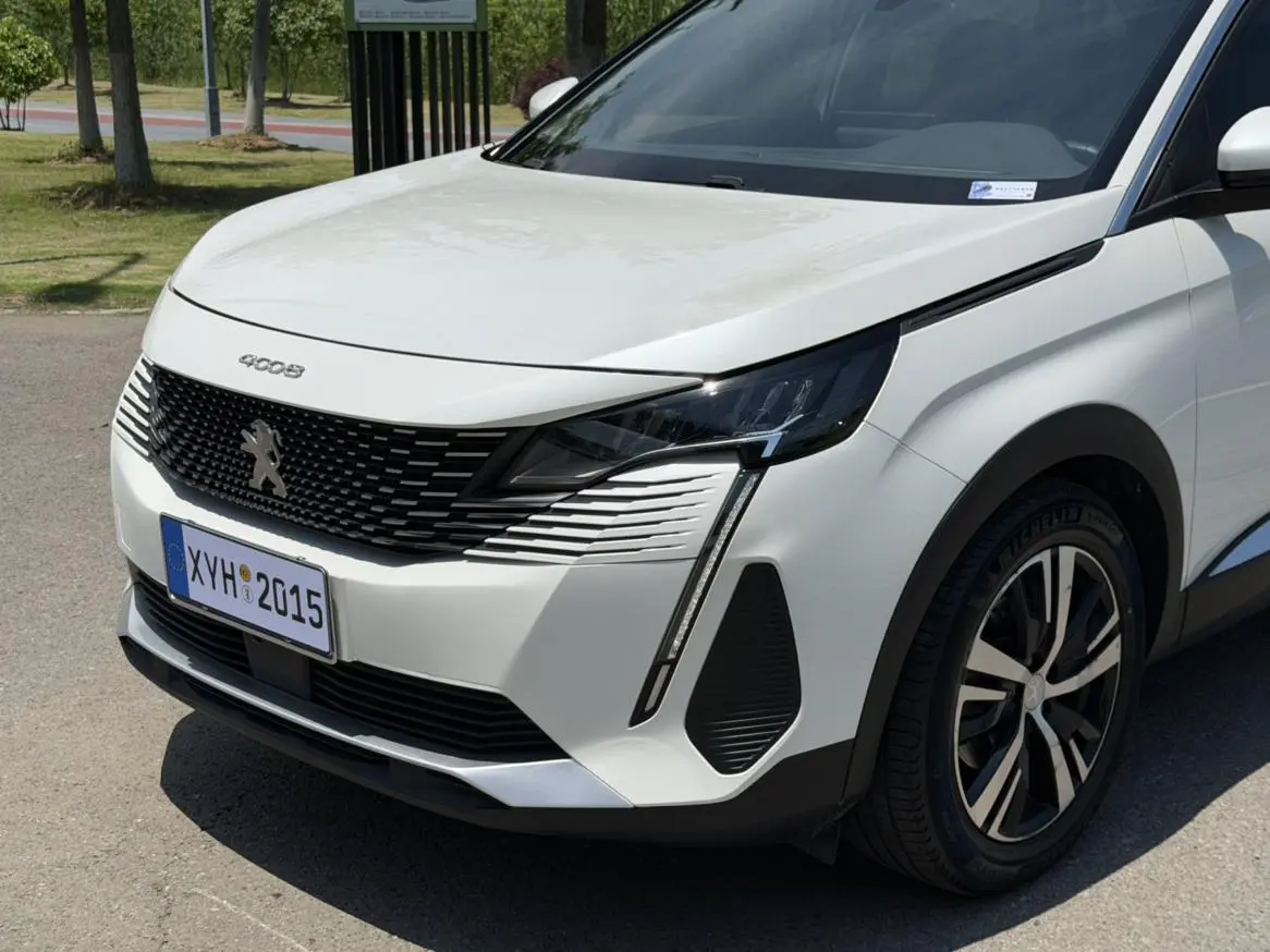 Peugeot Peugeot 4008 360THP Strength Edition