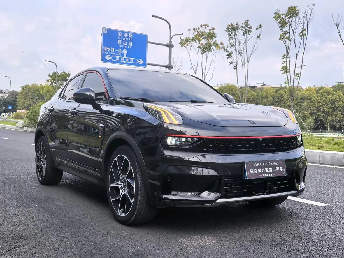 LYNK & CO Lynk 05 2.0TD two-wheel drive Halo