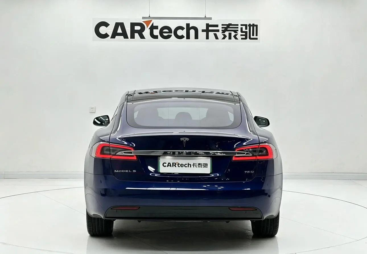 Tesla Model S 75