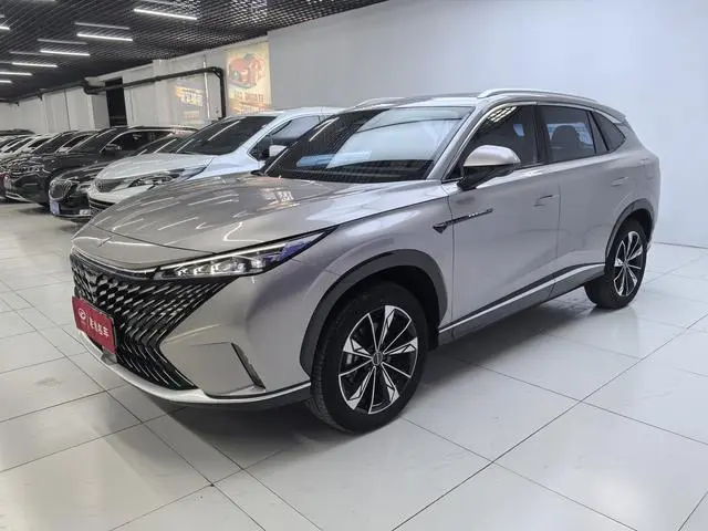 Roewe Roewe eRX5 Super Hybrid Premium Edition