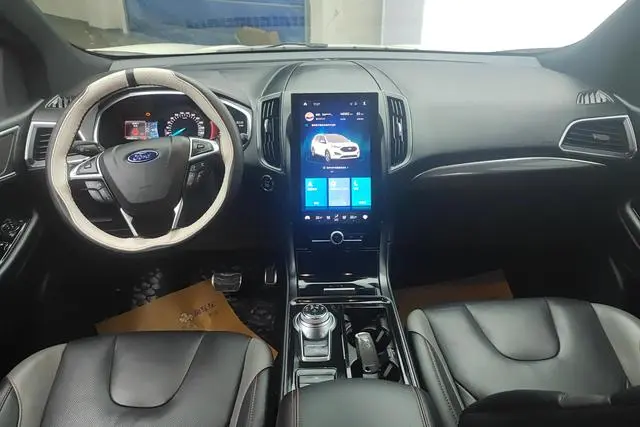 Ford Sharp World EcoBoost 245 two-wheel drive ST-Line 5 seats