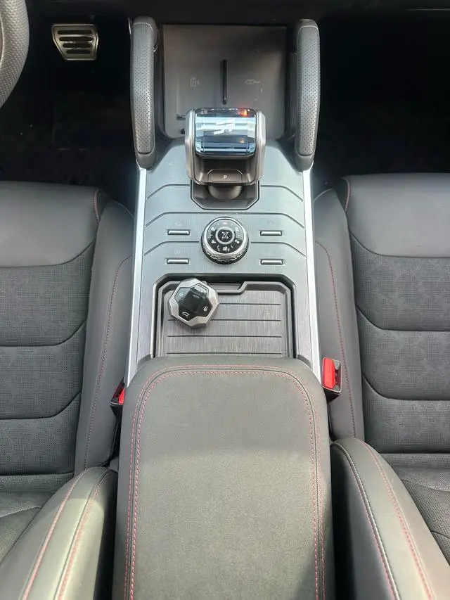 Chery Jetour Jet Traveler 2.0TD four-wheel drive conquest