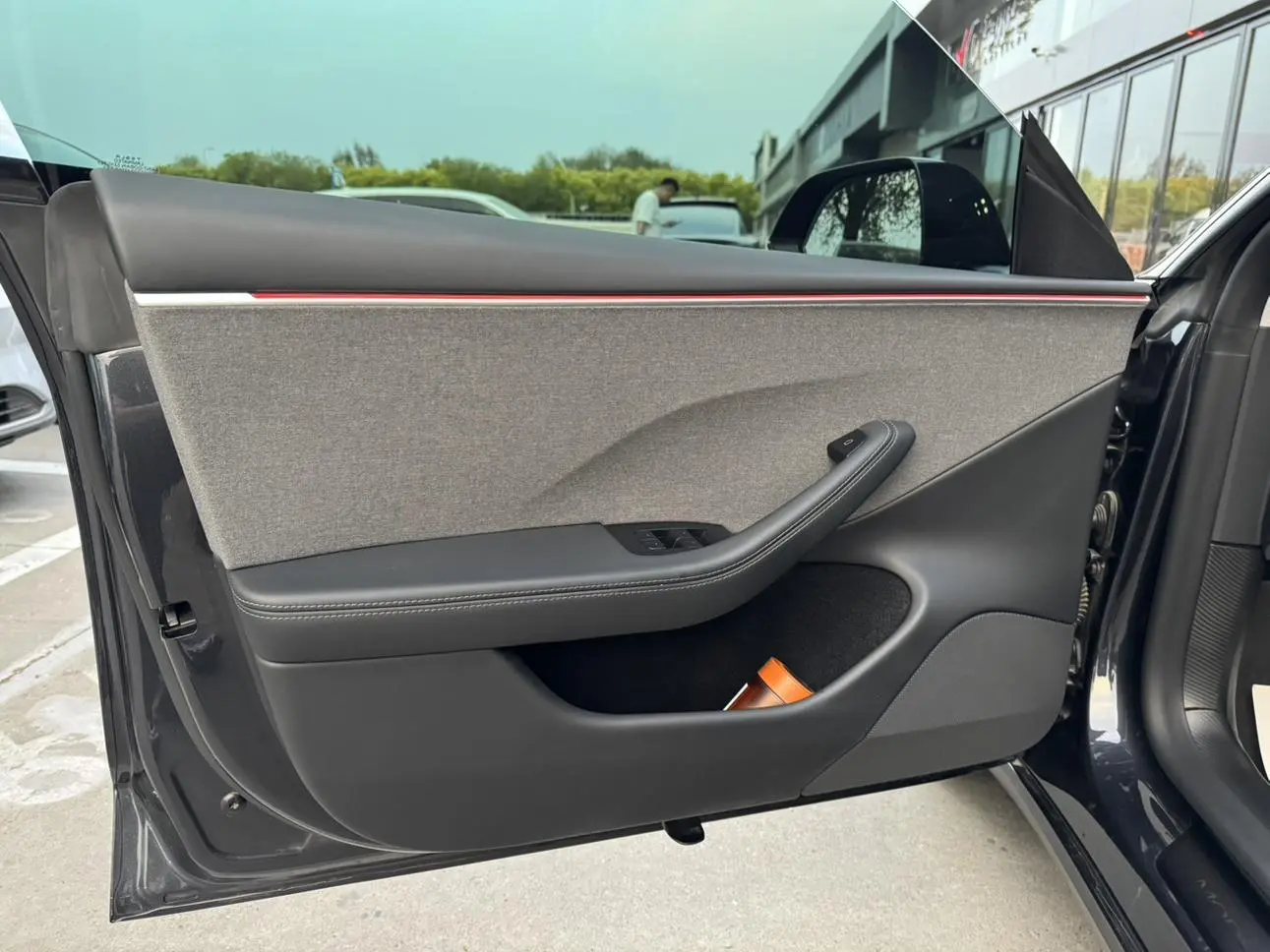 Tesla Model 3 Rear-wheel drive version