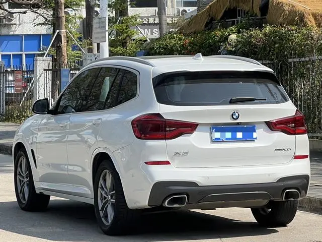 BMW BMW X3 xDrive28i M sports suit