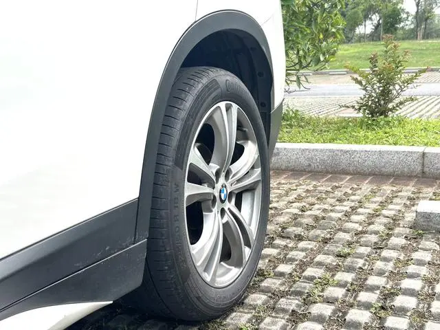BMW BMW X1 xDrive20Li Luxury