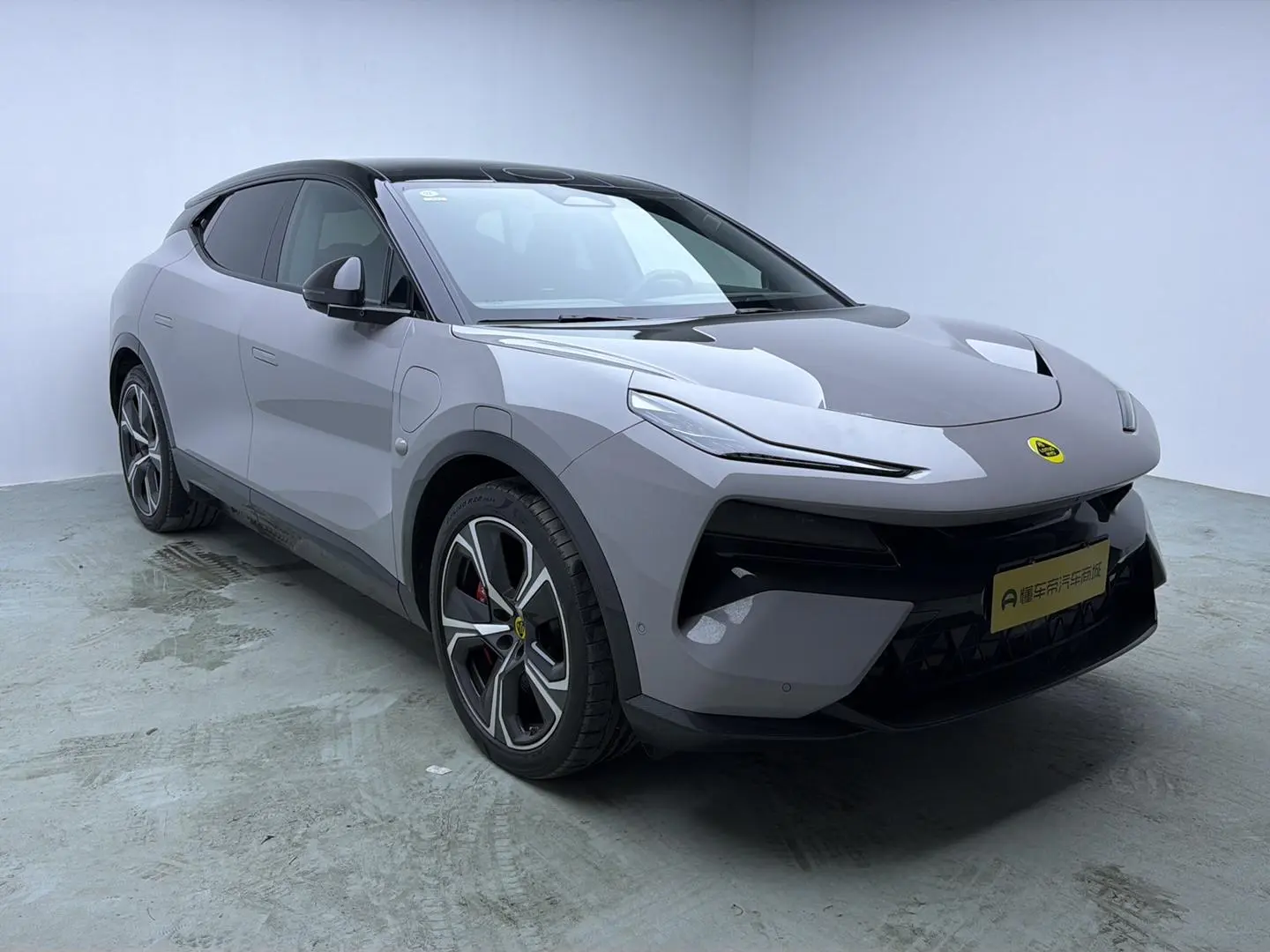 Lotus Eletre Eletre R+
