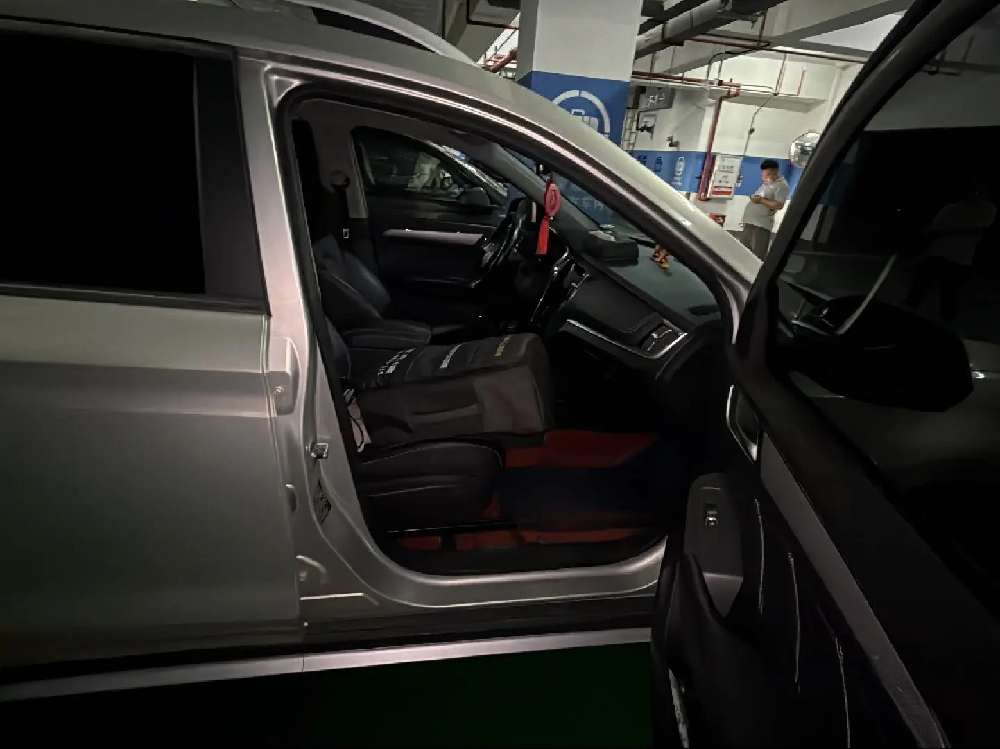Roewe Roewe RX5 20T automatic 4G interconnection million models