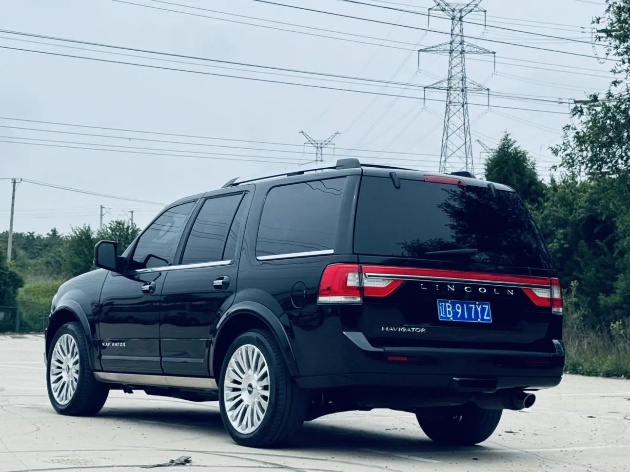 Lincoln Navigator 3.5T AWD