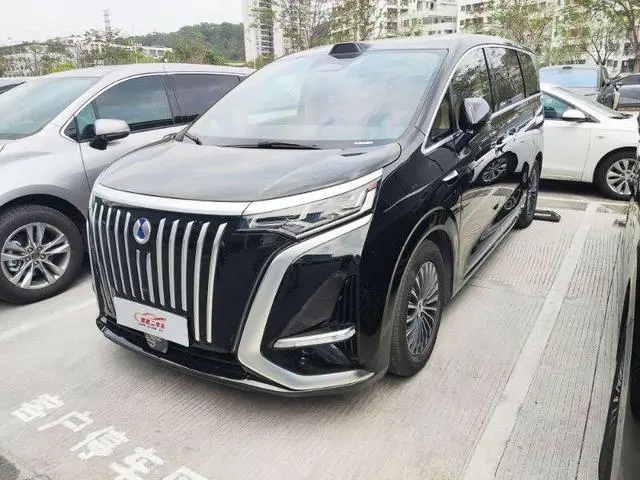 Denza Denza D9 EV Smart driving version 600 four-wheel drive flagship model