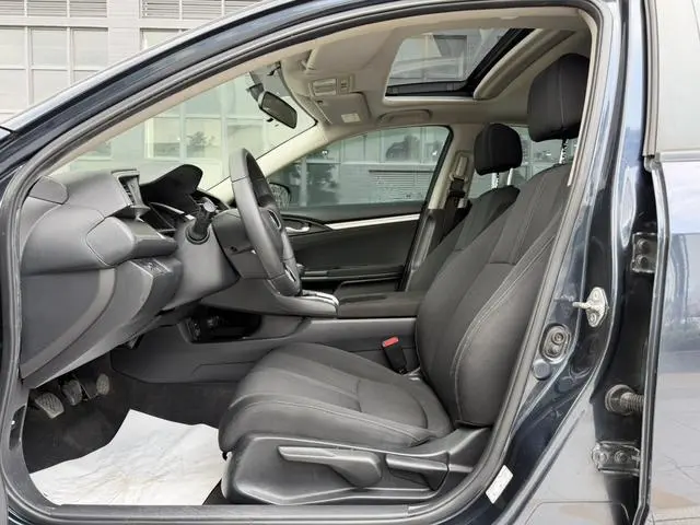 Honda Civic 220TURBO Manual Deluxe Edition