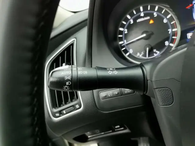 Infiniti Infiniti Q50L 2.0T Yixiang Edition Country V