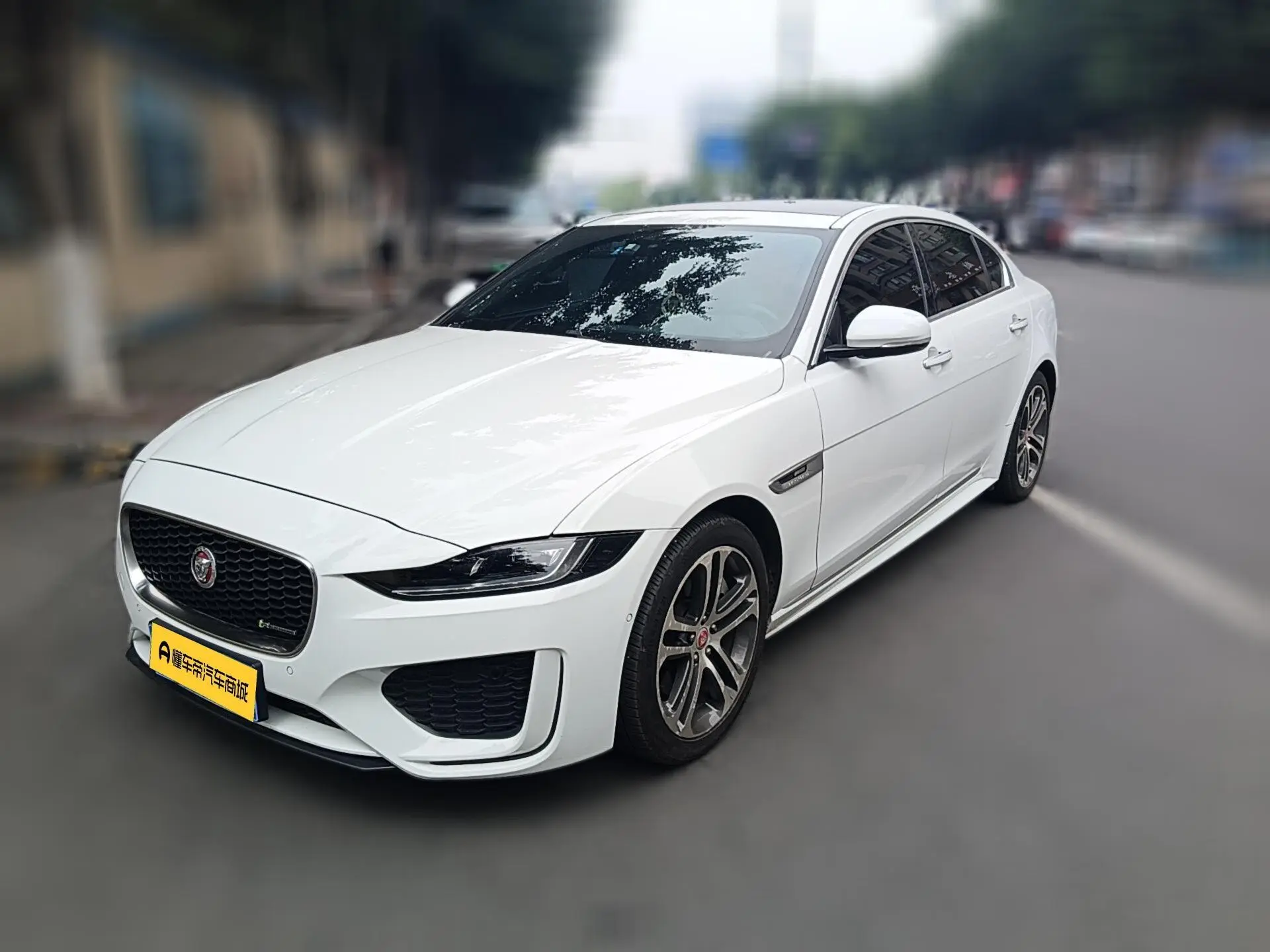 Jaguar Jaguar XEL 2.0T 200PS R-DYNAMIC S Enterprising Sports Edition