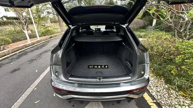 Audi Audi Q5L Sportback 45 TFSI Luxury