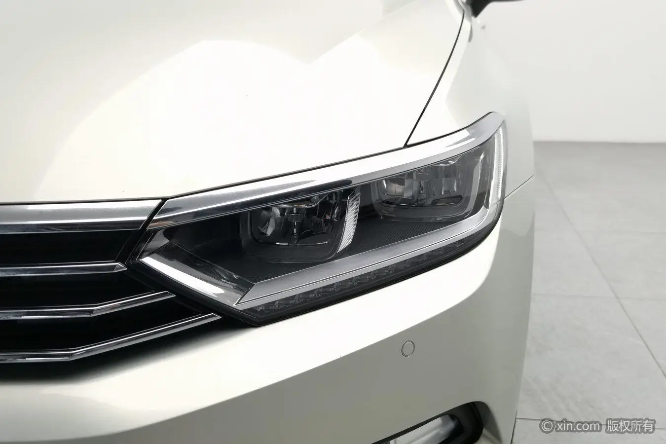 Volkswagen Magotan 330TSI DSG Luxury Country VI