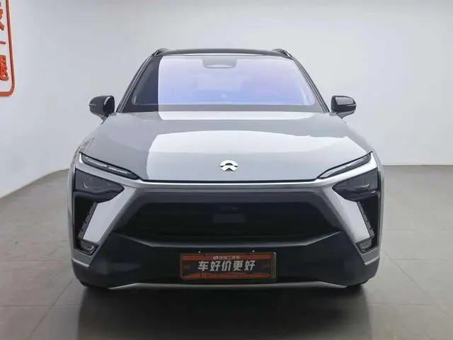 NIO NIO ES8 580KM base version six seats