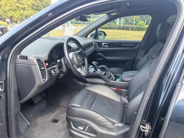 Porsche Cayenne E-Hybrid Cayenne E-Hybrid 2.0T