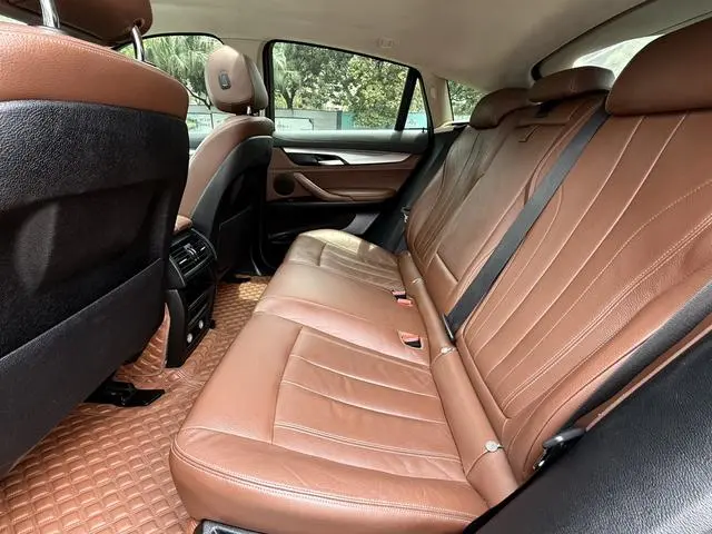 BMW BMW X6 xDrive35i Luxury