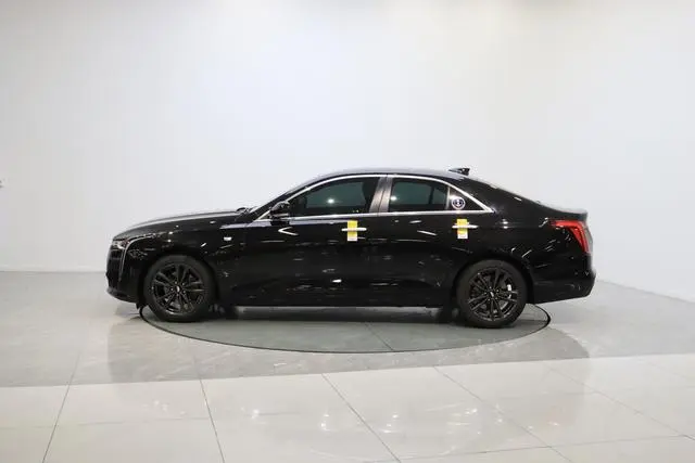 Cadillac Cadillac CT4 28T luxury