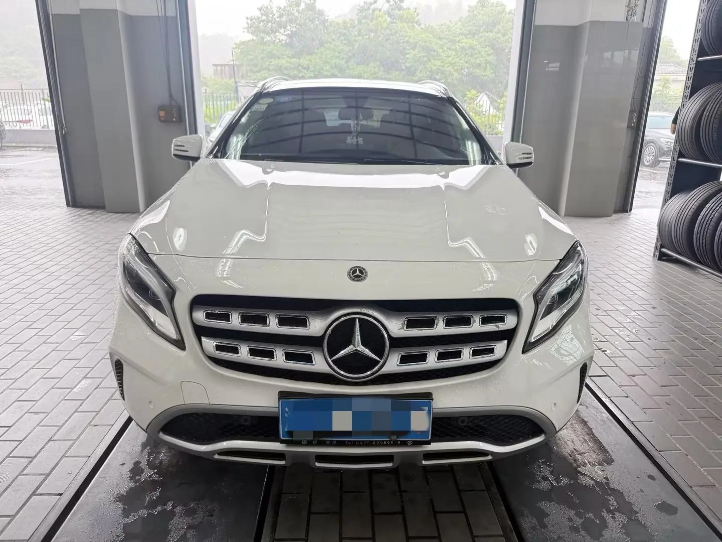 Mercedes-Benz Mercedes-Benz GLA GLA 200 fashion type