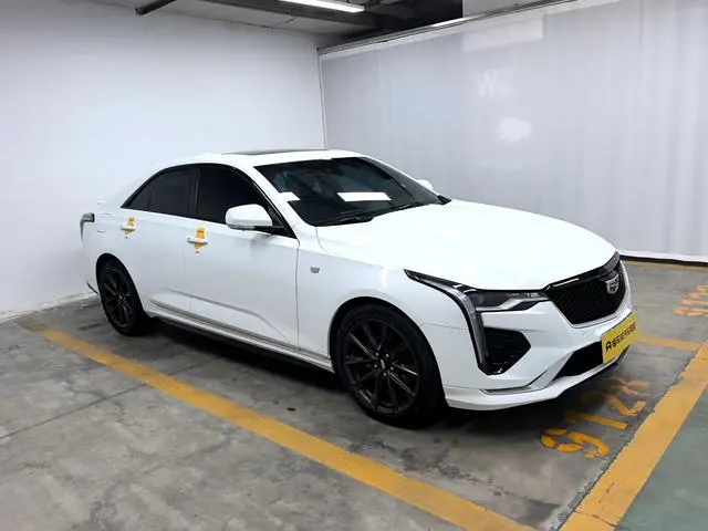 Cadillac Cadillac CT4 28T premium type