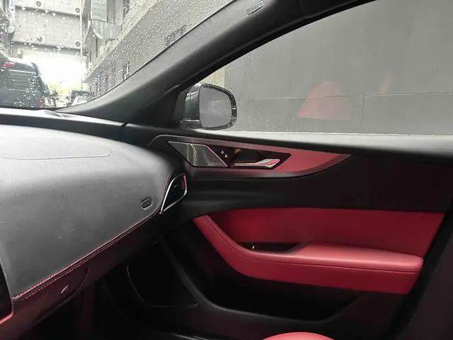 Jaguar Jaguar XEL 2.0T 250PS R-DYNAMIC S Enterprising Sports Edition