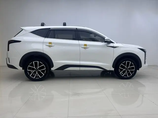 SOL Sihao X8 PLUS 1.5TGDI DCT Zhijia Edition 6/7 Seats