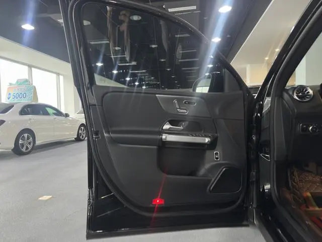 Mercedes-Benz Mercedes-Benz GLB GLB 200 fashion type