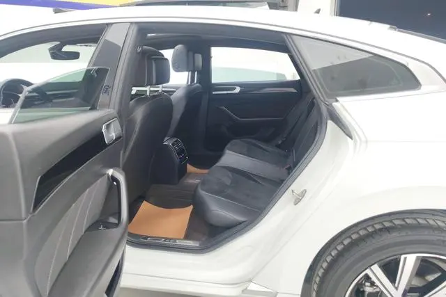 Volkswagen Volkswagen CC 330TSI Dazzling Edition