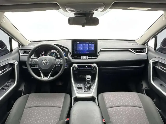 TOYOTA RAV4 Rongfang Dual engine 2.5L CVT two-wheel drive Elite edition