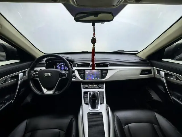 Geely Boyue 1.8TD DCT two-wheel drive intelligent 4G connected version