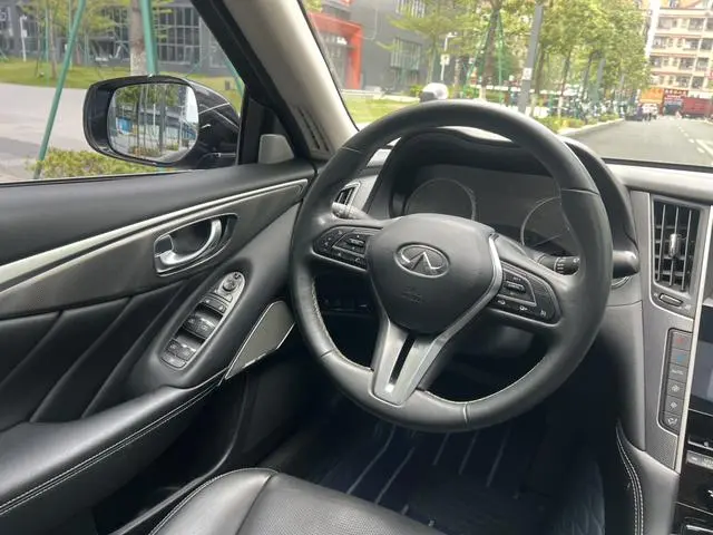 Infiniti Infiniti Q50L 2.0T Premium Version Country VI