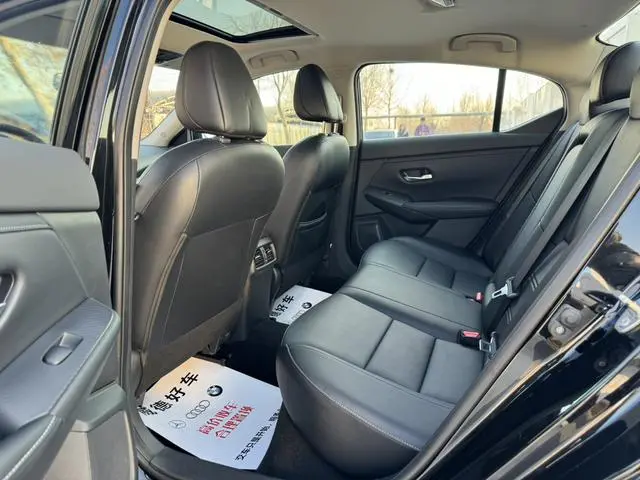 Nissan Xuan Yi 1.6L XL CVT Enjoy Edition