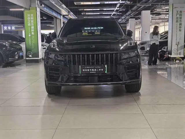 LYNK & CO Lynk &Co. 09 EM-P 2.0TD Performance Edition Seven-seater Halo