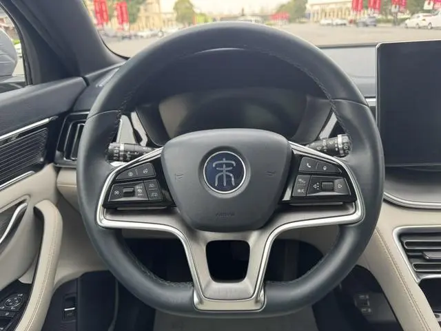 BYD Song PLUS DM DM-i 110KM two-wheel drive flagship PLUS