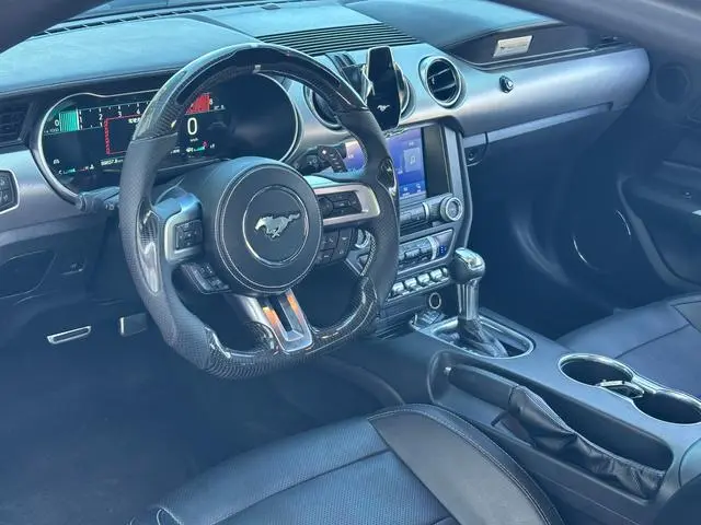Ford Mustang 2.3T EcoBoost
