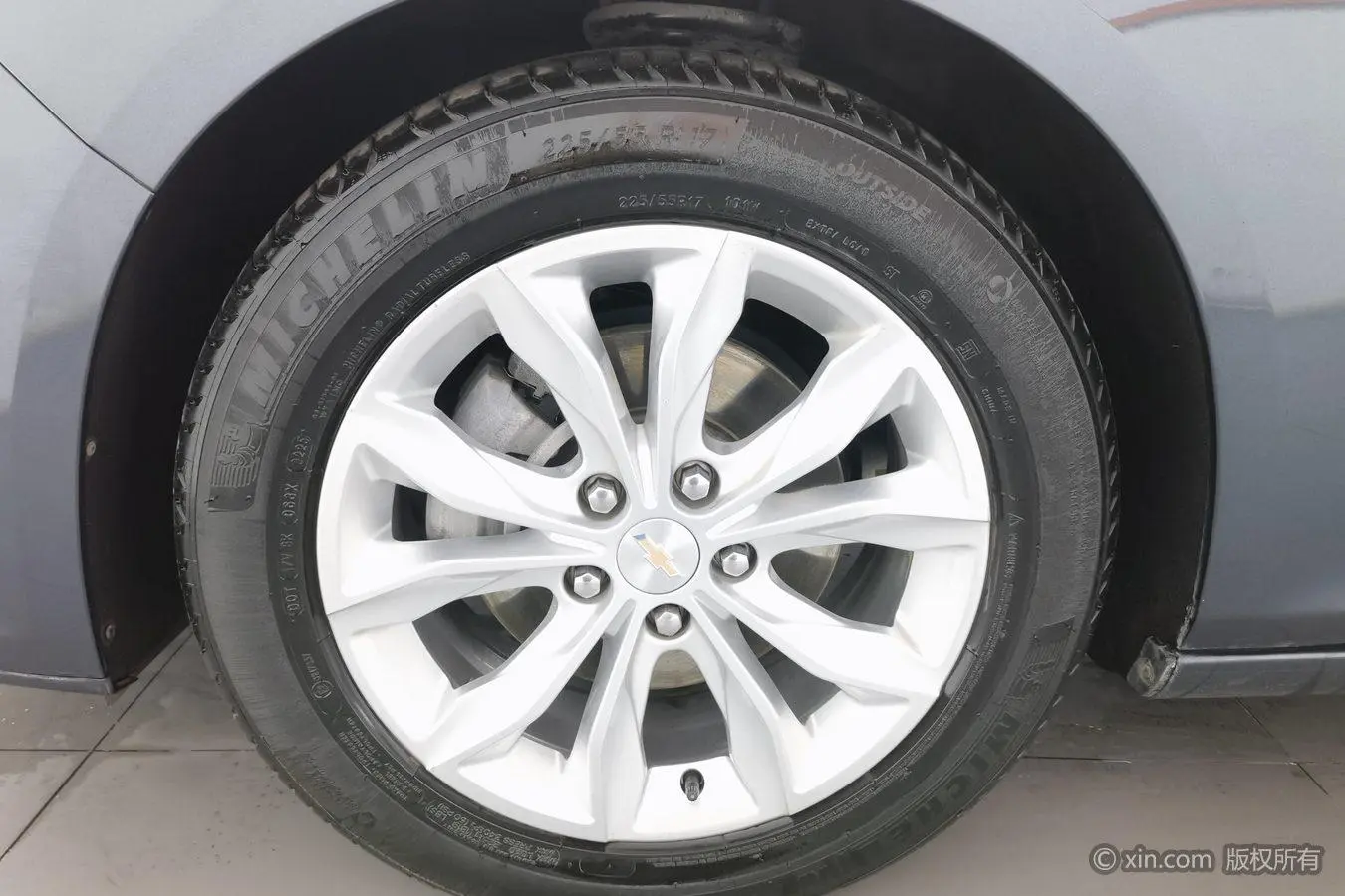 Chevrolet Mai Ruibao XL 535T automatic sharp version