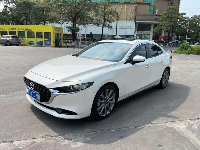 Mazda Mazda 3 Angkesaila 2.0L automatic quality elegant version
