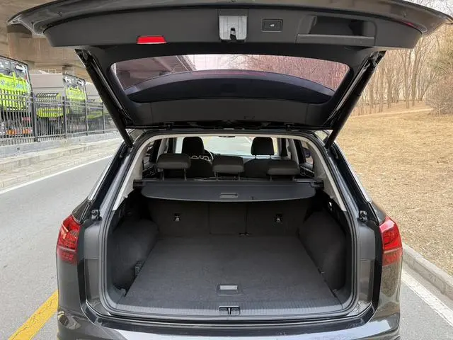 Volkswagen Tanyue 380TSI four-wheel drive luxury Zhilian Edition Pro
