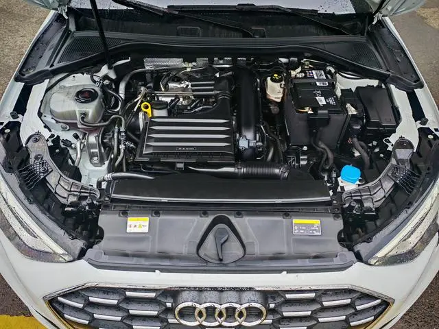 Audi Audi A3 Facelift Sportback 35 TFSI fashion sporty