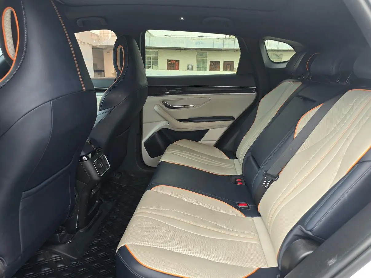 BYD Song PLUS DM DM-i 110KM two-wheel drive flagship PLUS