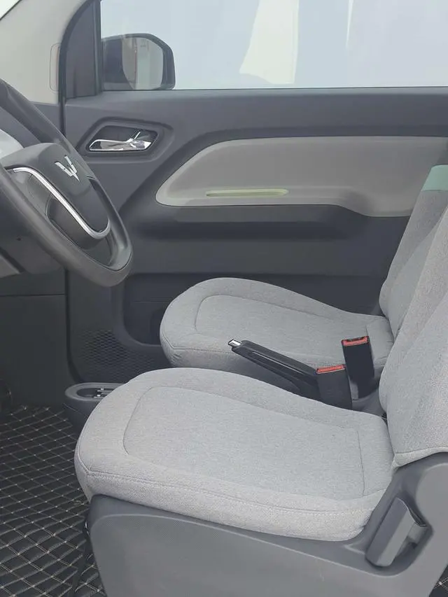 Wuling Wuling Hongguang MINIEV Macaron Premium Lithium Iron Phosphate
